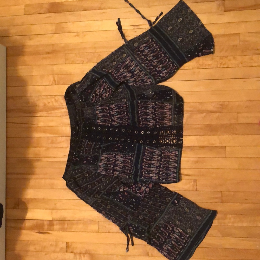 Cropped long sleeve